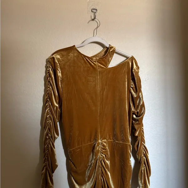 Ivy City‎ Co Romance Me Velvet Formal Dress Sz XL Gold Full Length - Image 5