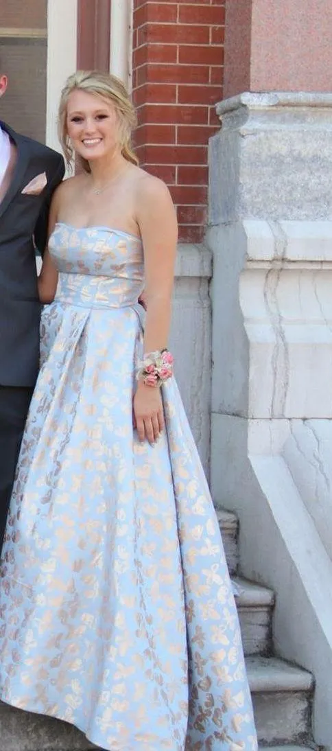 Sherri Hill Prom Dress - Image 3