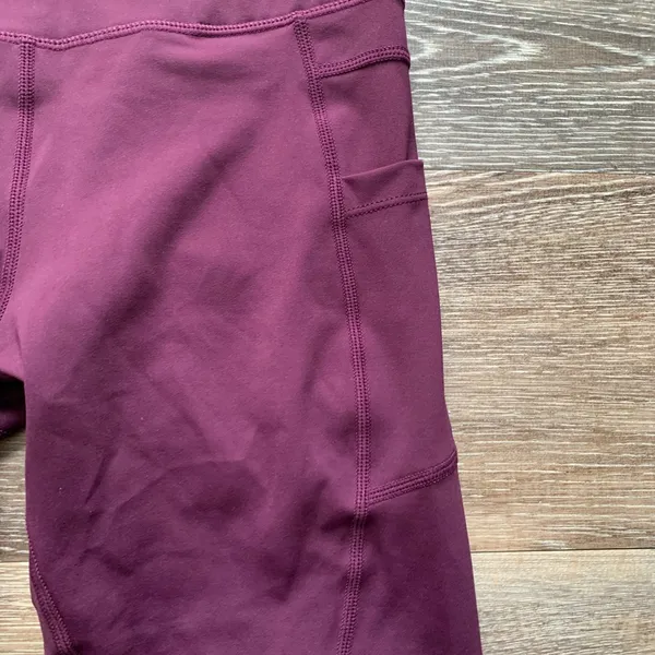 Zyia Active Plum Purple Capri Leggings 6-8 - Image 2