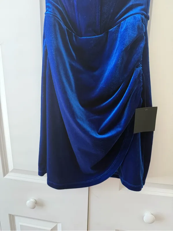 NWT Lulus Glamorous Celebration Royal Blue Velvet Strapless Mini Dress - Image 6