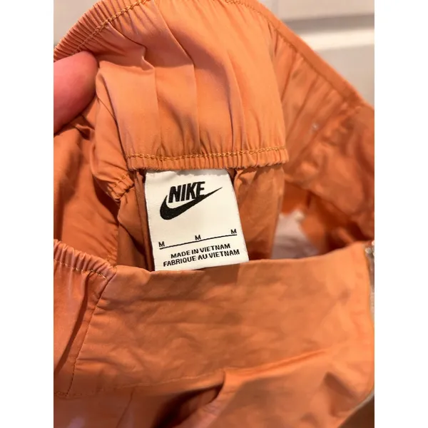 Nike Sportswear Woven High-Rise Trousers Orange WMNS Medium Snap Leg‎ Zip Front - Image 8