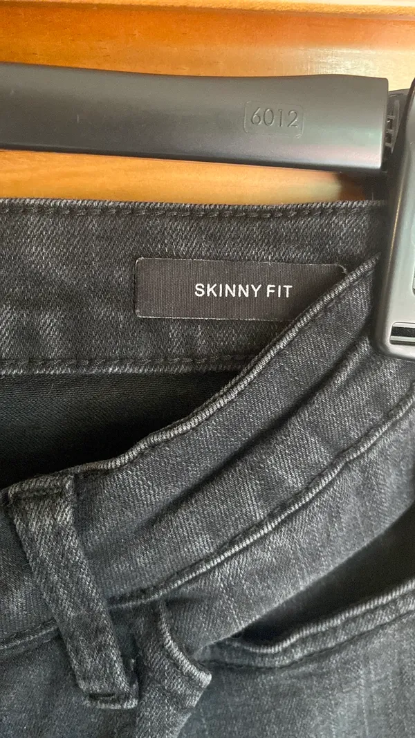 Judy Blue Black Washed Skinny Jeans Modern Fit - Image 5