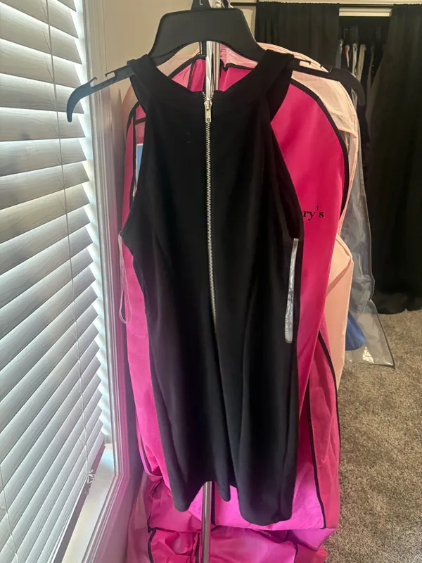 Black Homecoming Dress - Image 2