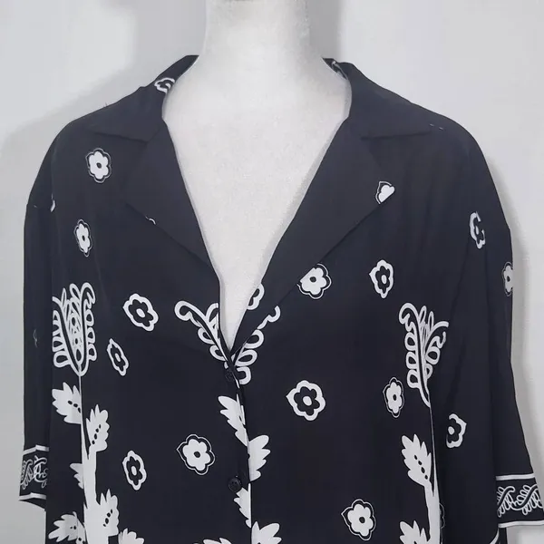 Asos Black and White Floral Print Mini Skirt Dress NWOT Size 6 Floral Mini Dress - Image 3