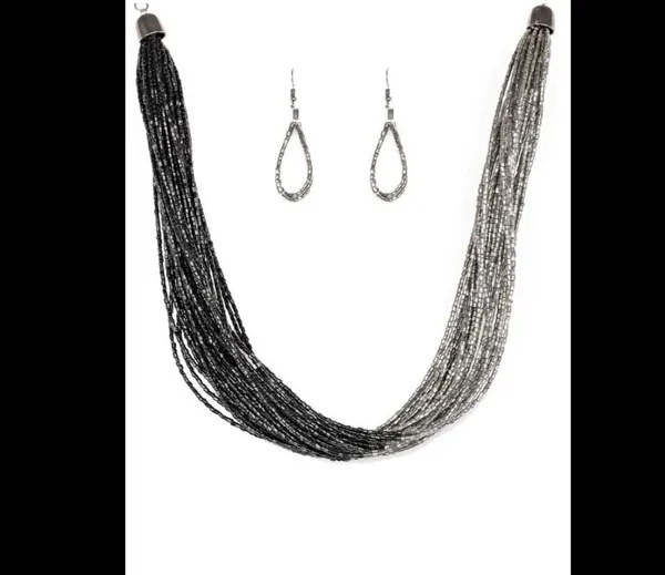 Paparazzi Flashy Fashion- Black and Silver Necklace - Image 2