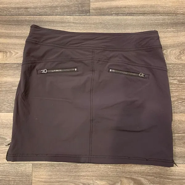 Athleta Skort.  Size: 10.  Side zippers. Drawstring waist. - Image 5