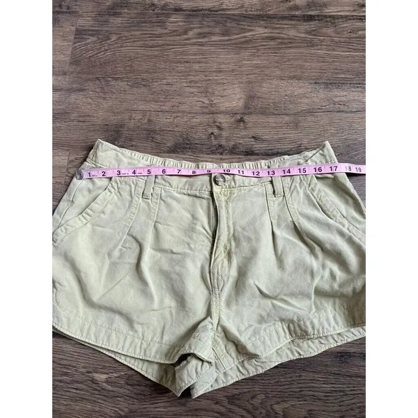 EUC Womens AERIE PLEATED‎ UTILITY SHORT green cotton lyocell pocket size L - Image 10