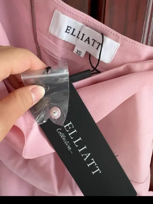 Elliatt ELLIATT AMARA DRESS PINK SIZE XS One-Shoulder Pink Ruffle Peplum Dress - Image 4