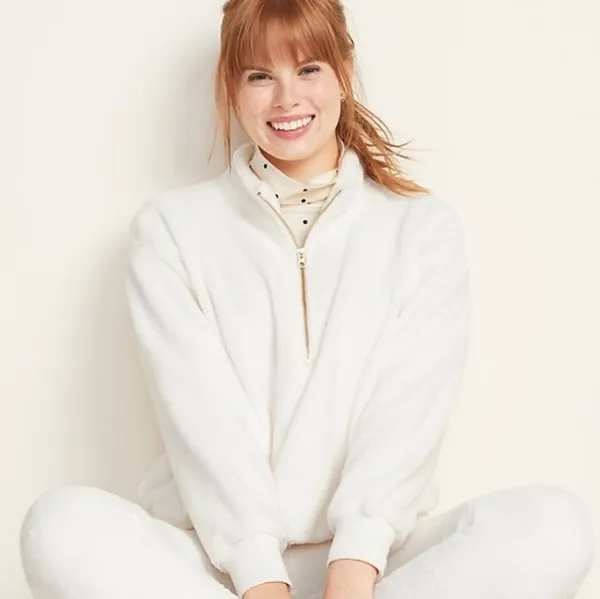 Old navy Cozy Faux-Fur Half-Zip Cinch-Hem Sweatshirt - Image 2