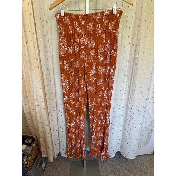 Three Dots Ladies' Hawaiian Inspired Burnt Orange Floral Crinkle Pants L - Image 5