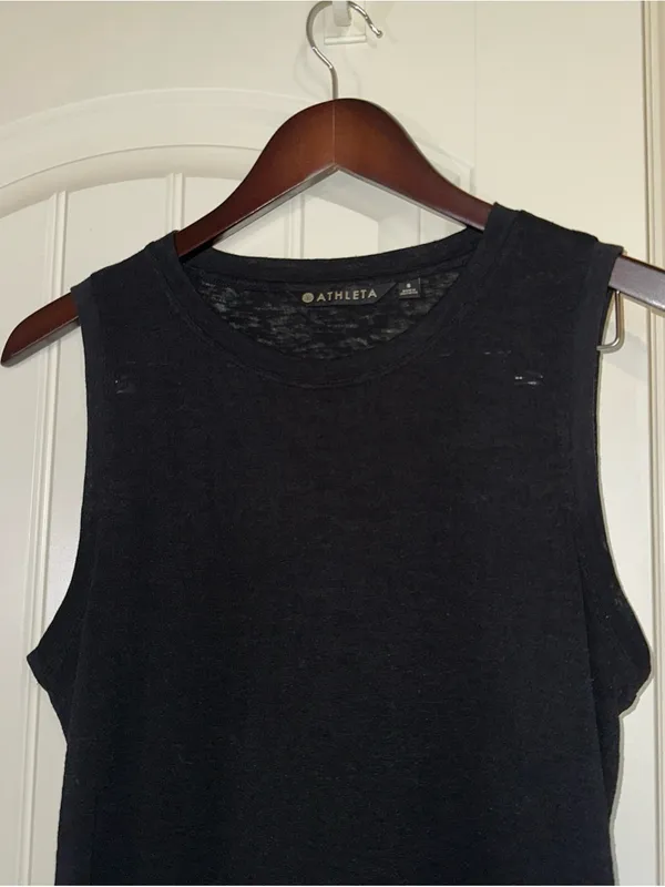 Athleta Lightweight Breezy Tank Top S - Image 2