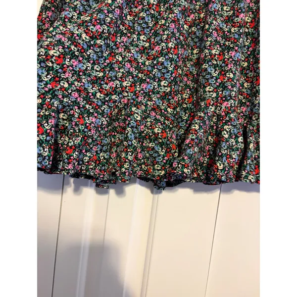 LOFT Floral Print‎ Smocked Waist Ruffle Hem Mini Skirt Women's Size M - Image 4