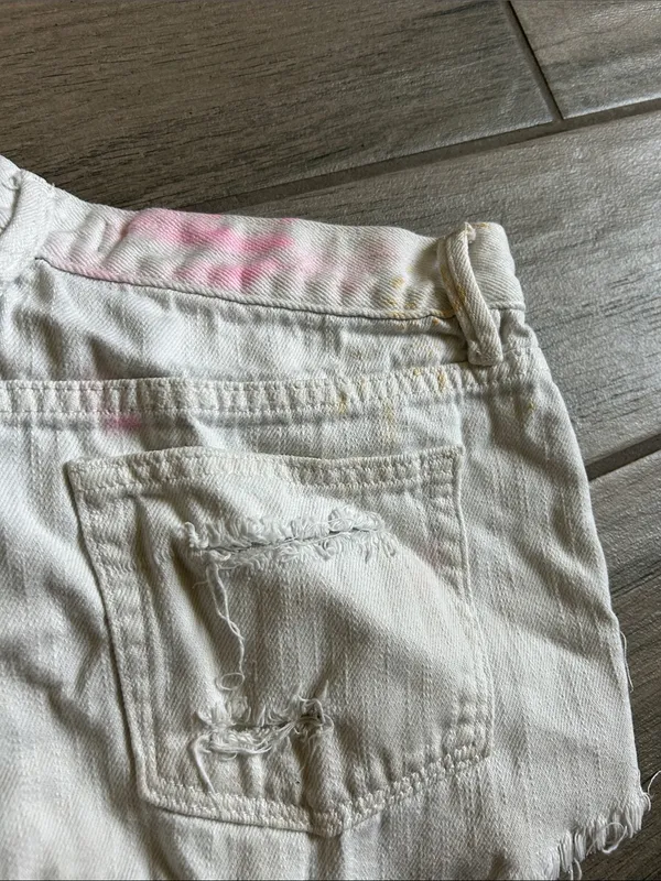 We The Free White Distressed Frayed Hem Denim Shorts - Image 4