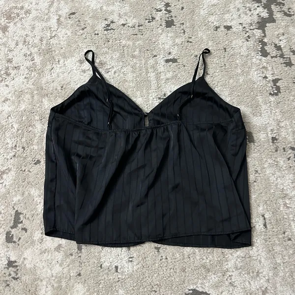 Abercrombie & Fitch Black Satin Sleep Tank Top Size Medium - Image 2