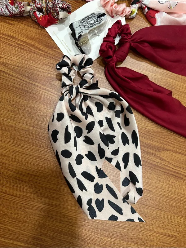 Multi-Pack Hair Scarf Scrunchies & claw clip - Image 2