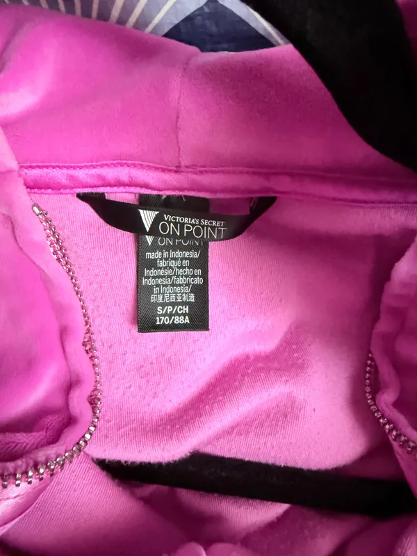 Victoria's Secret set - Image 4