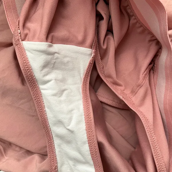 Alo Yoga Alo Yoga Match Point Short Vintage Pink S - Image 3