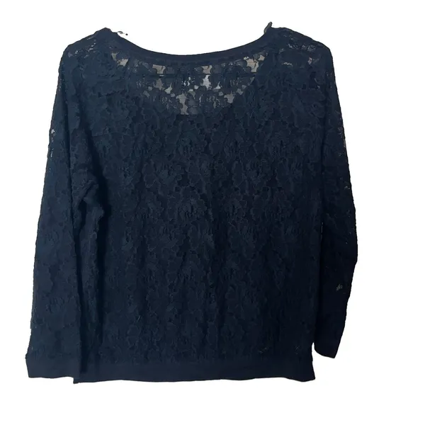 Abercrombie And Fitch Women's Navy Blue Floral Lace Top Shirt Size M - Image 4