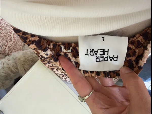 Paper heart pull on boho leopard print linen maxi skirt L - Image 12
