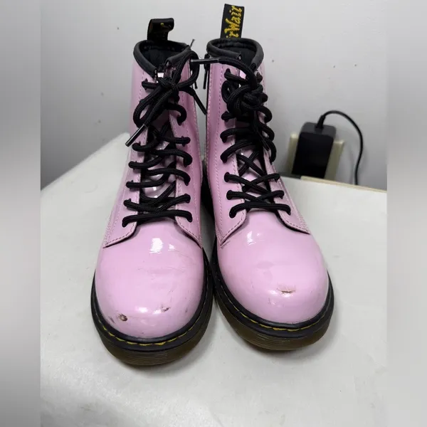 Dr.Martens 1460 Patent Leather Lace Up Boots Pale Pink Women Sz 5 Big kids 6.5 - Image 2