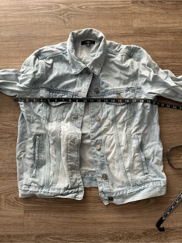 Lulus Denim Jacket Womens Medium Light Wash Oversized Trucker Jean Jacket - Image 11