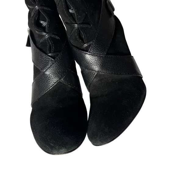 Cole Haan Vtg Y2K Black‎ Suede Faux Leather Strap Zip Tall Boot Heel Womens 6 - Image 6