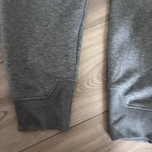 On‎ Running Womens Sweatpants Grey Heather Joggers Size S Swiss Engineering - Image 5