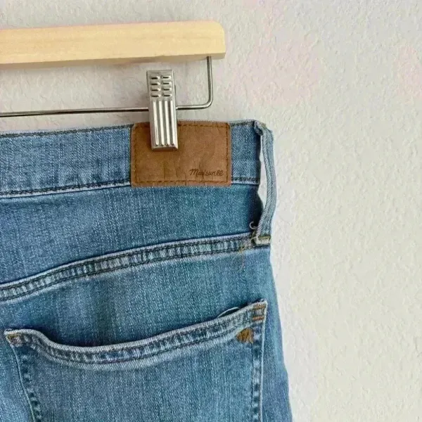 Madewell‎ The Perfect Vintage High Rise Distressed Raw Hem Jeans Women's Size 31 - Image 9