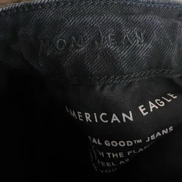 American Eagle Black Distressed‎ Mom Jeans Size 4 - Image 11
