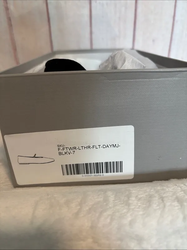 NIB Everlane The Day Mary Jane in Velvet - Image 8