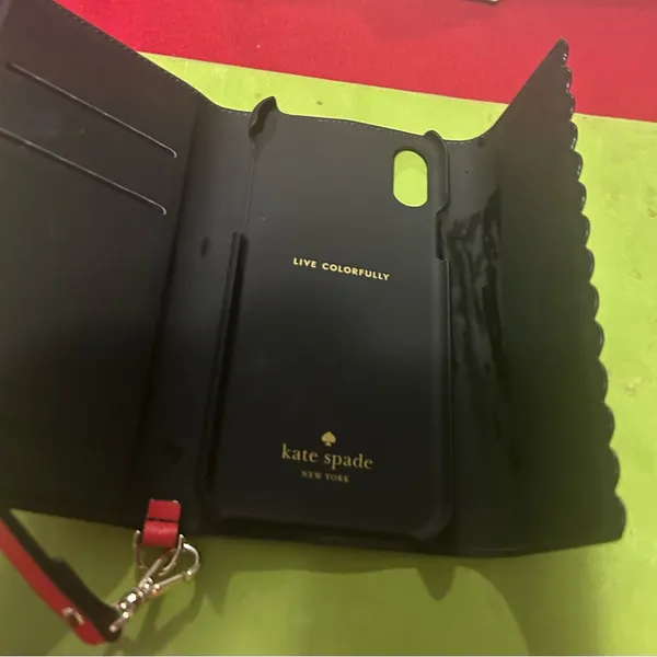 Kate Spade Vibrant Red Scalloped Phone Wallet- Excellent Condition - Image 5