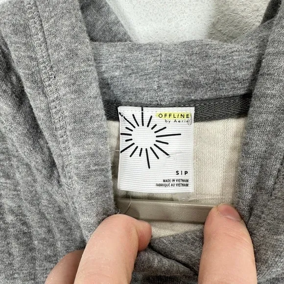 Aerie OFFLINE Quilted Cropped Hoodie Gray‎ Thumbhole Long Sleeve Size Small - Image 5