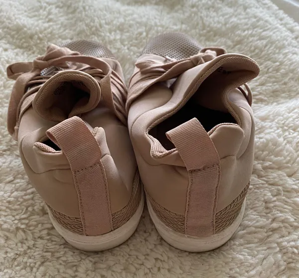 Steve Madden Sneakers - Image 5