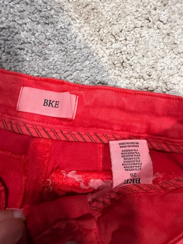 Womens BKE shorts size 25 - Image 2