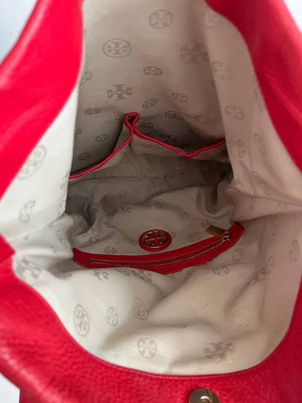 Tory Burch Red Leather ‘Kipp Foldover’ Convertible Messenger Crossbody Clutch - Image 11