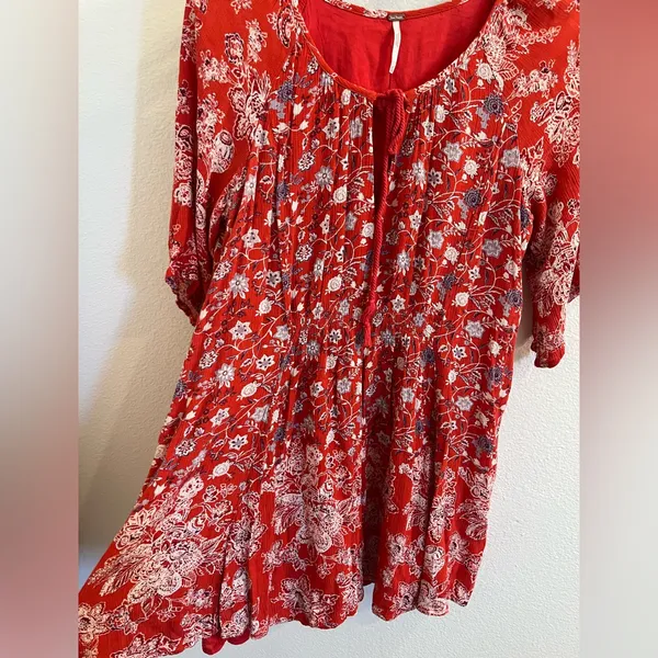 Free People Red Floral Bell Sleeve Mini Dress Medium - Image 4