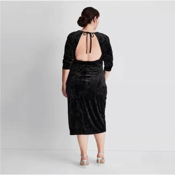 Future collective velvet midi dress Sz 2X - Image 2