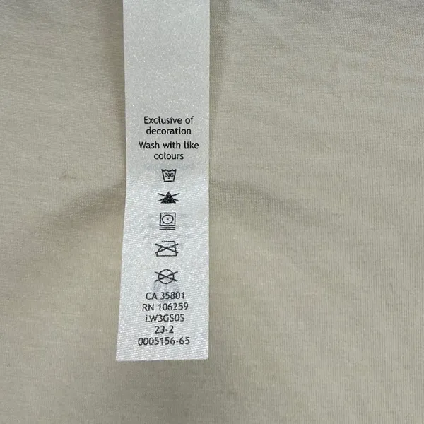 Lululemon Cut‎ Out Shoulder Crop Top Athletic Shirt Activewear Size 8 - Image 3