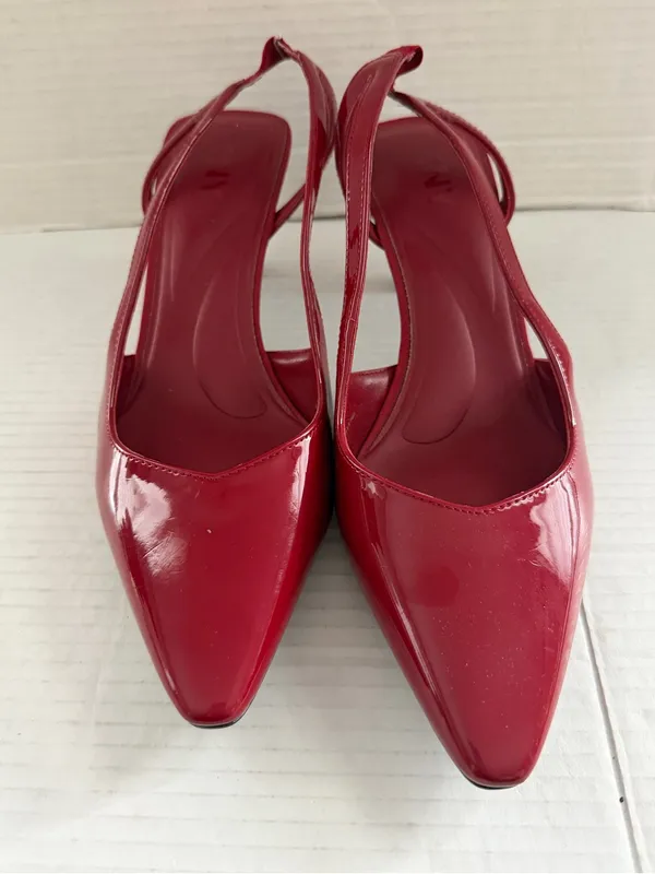 DKNY Women's Carson Pointed-Toe Slingback Pumps Ruby Red patent Heels Size 9.5 - Image 4