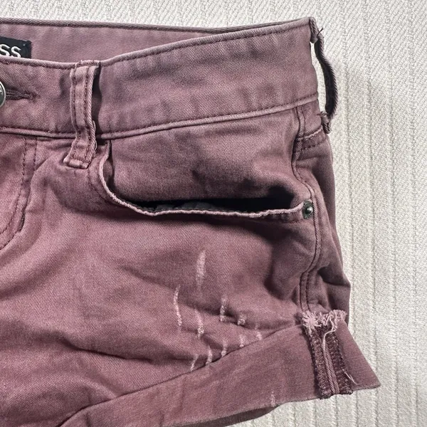 express cuffed chino shorts purple low rise shortie size 2 distressed - Image 6