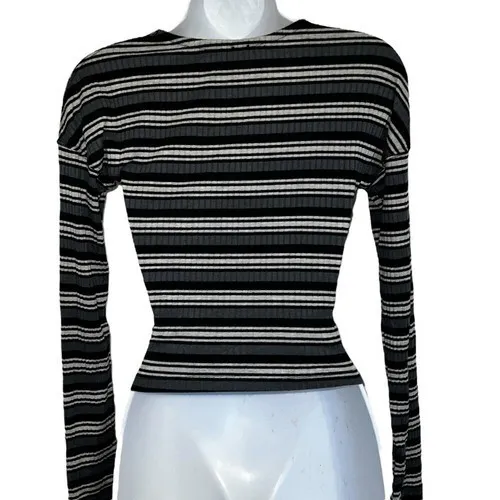 FREE PEOPLE Always With Me Striped Black Gray Wrap Tie Crop Top EUC Size‎ Small - Image 6