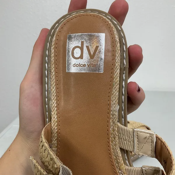 DV Dolce Vita Falcun Woven Raffia Fisherman Slide‎ Sandals Beige Gold Buckle 7.5 - Image 7
