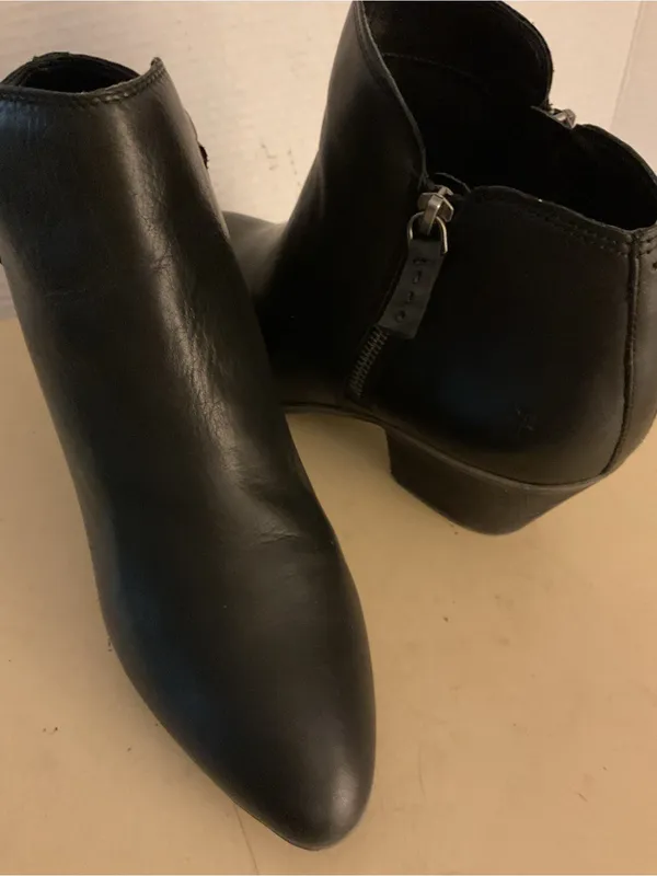 Frye women black leather Chelsea Judith heel boots US 10 - Image 8