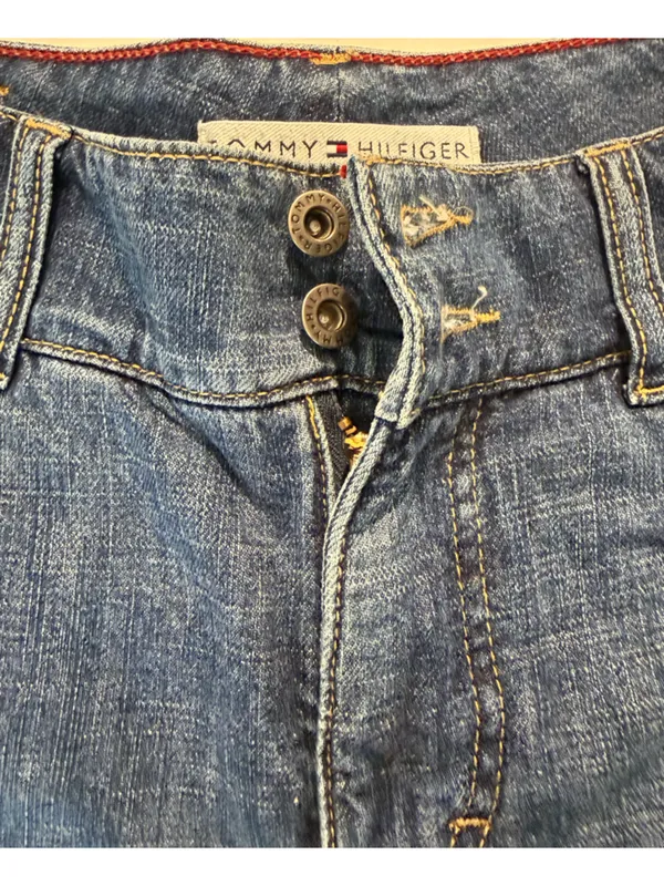 Tommy Hilfiger Classic Indigo Denim Jean Shorts Preppy/Y2k vibes Size‎ 8 - Image 5