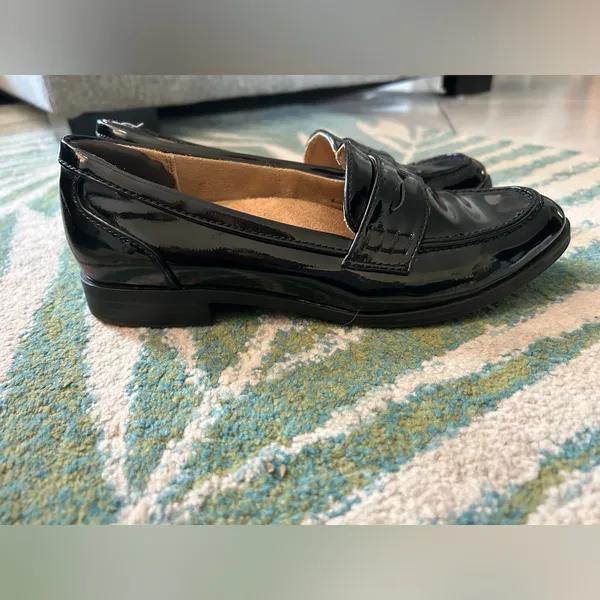 Naturalizer Black Patent Leather Milo Slip On Loafers - Image 6