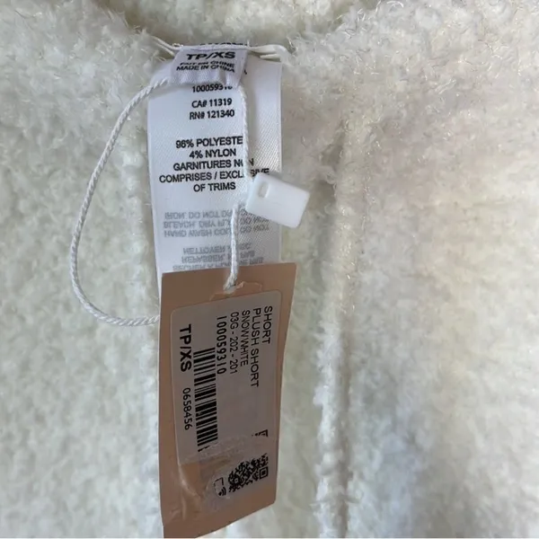 NWT Garage White Soft Fuzzy Shorts - Image 7