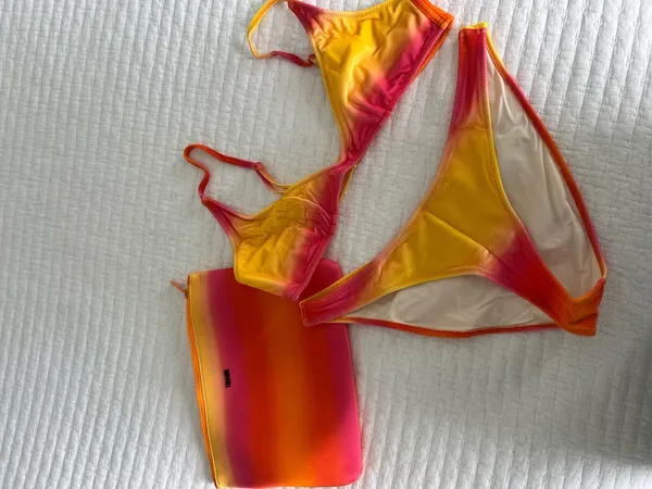 Triangl Bikini - Image 3