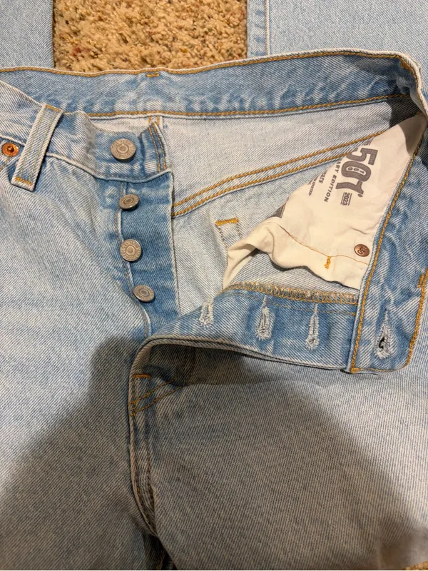 Levi’s 501 Anniversary Straight Leg Light Wash Floral Patchwork Denim Jeans 27 - Image 3