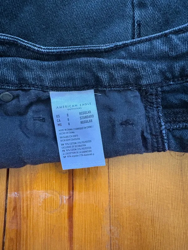 Black American Eagle Mom Jeans  - Image 5