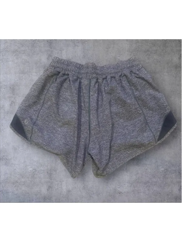 Women's Lululemon Gray Black Athletic Shorts Size 6 tall - Image 2